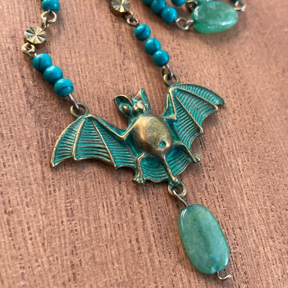 Bat 🦇 necklace - Picture 2 of 2